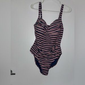 Bathing suit
